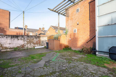 102clifton11