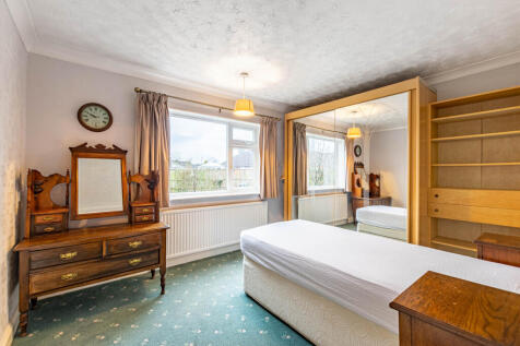 bedroom2