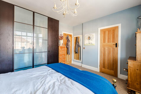bedroom1b