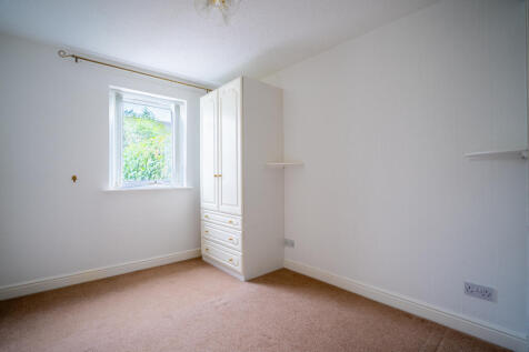 bedroom2