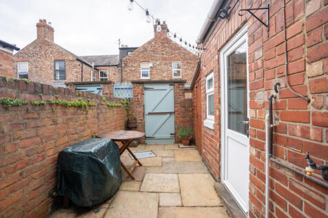 6emmersonstreet23
