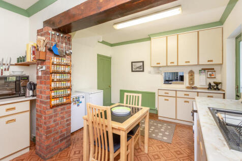 kitchen b