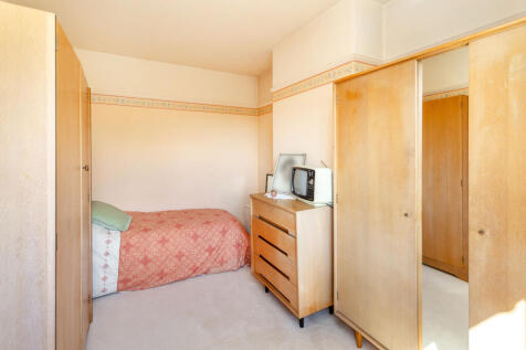 bedroom 3a