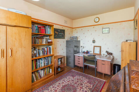 bedroom 4a