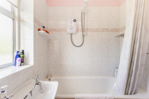 bathroom b