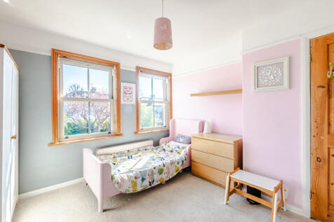 bedroom2a