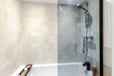 bathroom2