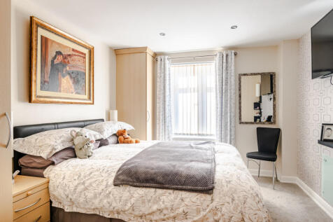 bedroom1a