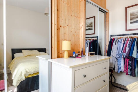 bedroom1c