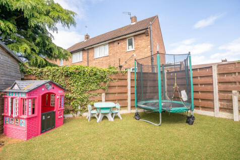 69bramhamroad23