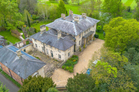 cliftonholme22