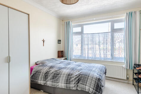 bedroom1a