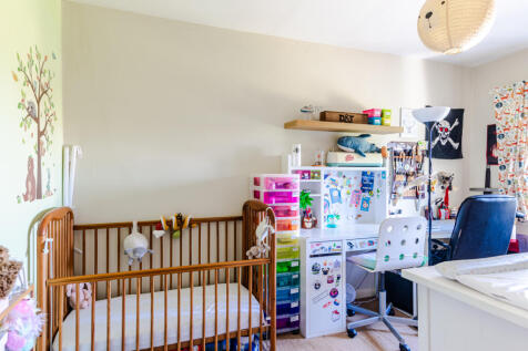 bedroom2