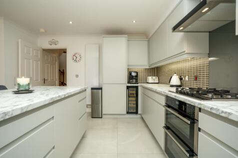 11woodlandmews10