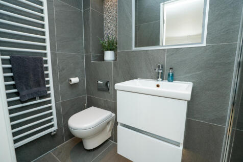 11woodlandmews27