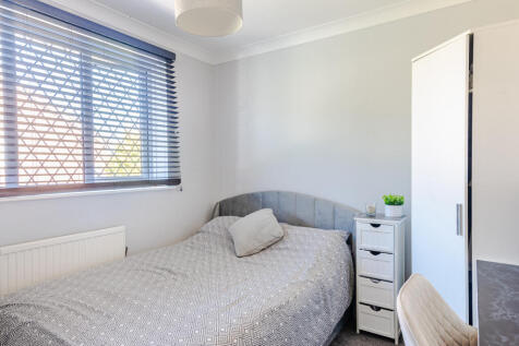 bedroom3