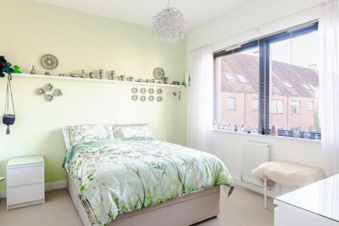 bedroom1a