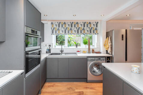 kitchen b