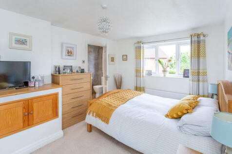 bedroom 1c