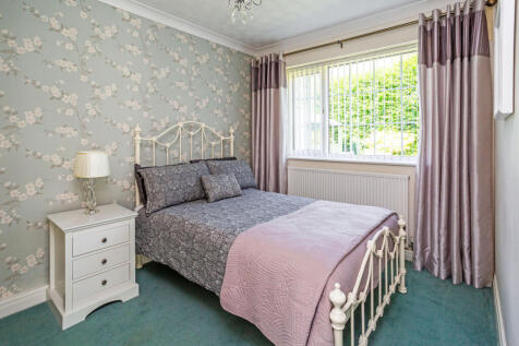 bedroom 2a