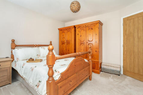 bedroom 1c