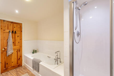 Ensuite c