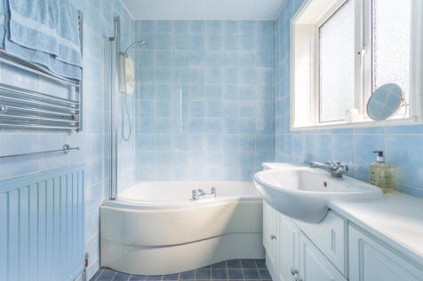 bathroom b