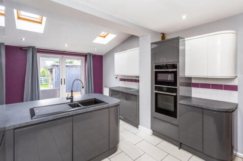 kitchen b
