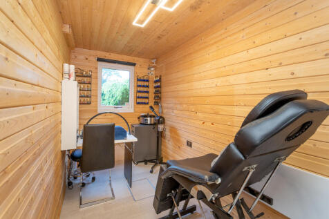 salon/office a