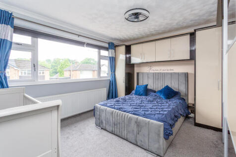 bedroom 1a
