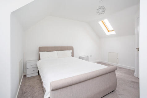 bedroom 1c