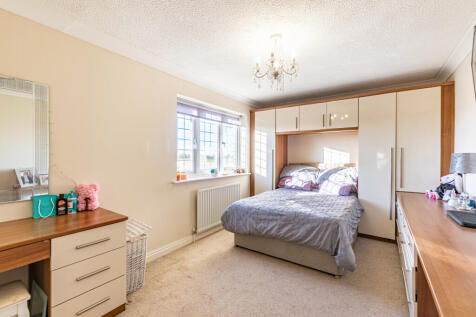 bedroom3