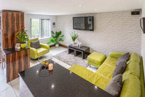family room d