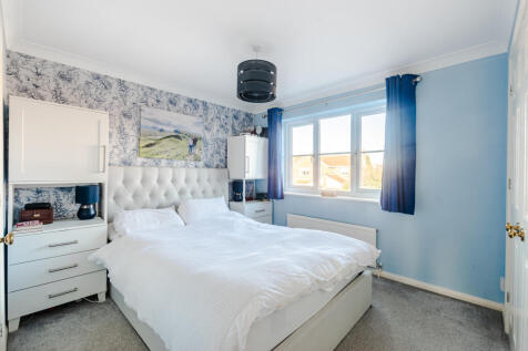 bedroom1