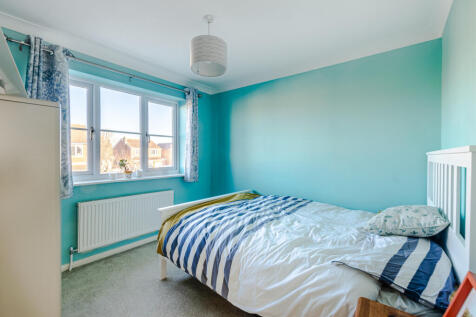 bedroom3