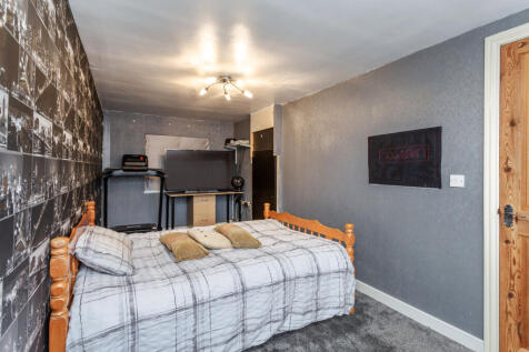 bedroom4b