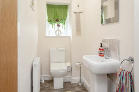 downstairs wc