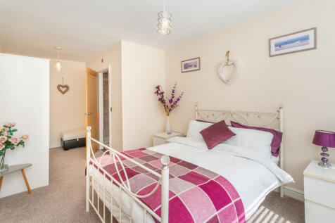bedroom 1a