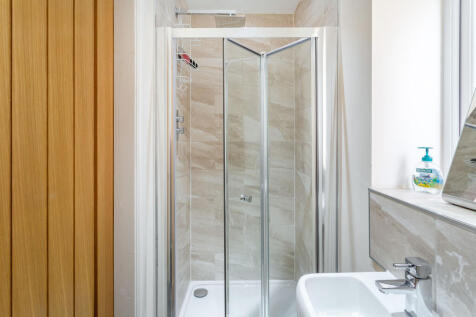 ensuite b