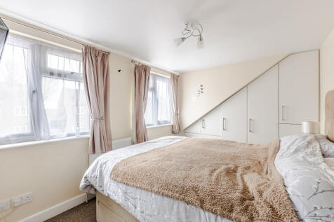 bedroom2a