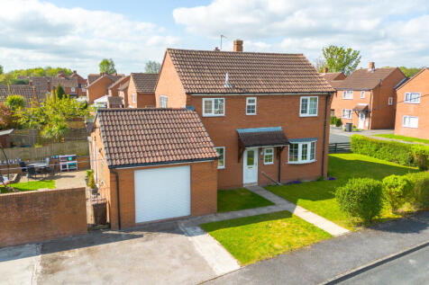 1lowfieldroad2