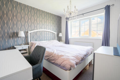 1lowfieldroad15