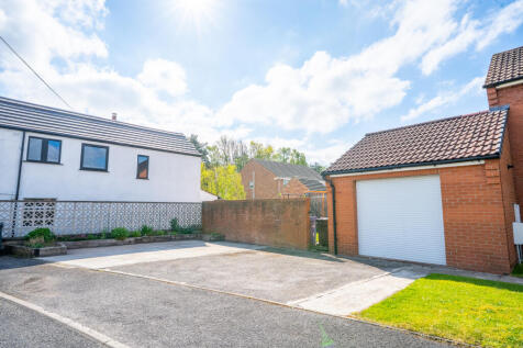 1lowfieldroad26