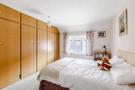 bedroom2a