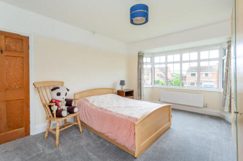 bedroom2b