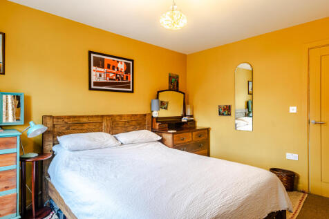 bedroom1b