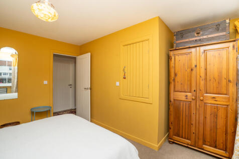 bedroom1