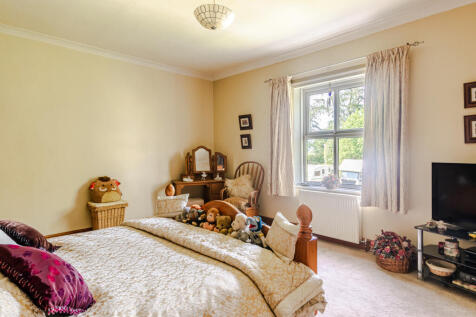 bedroom1b