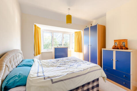 bedroom1