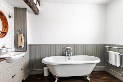 bathroom1